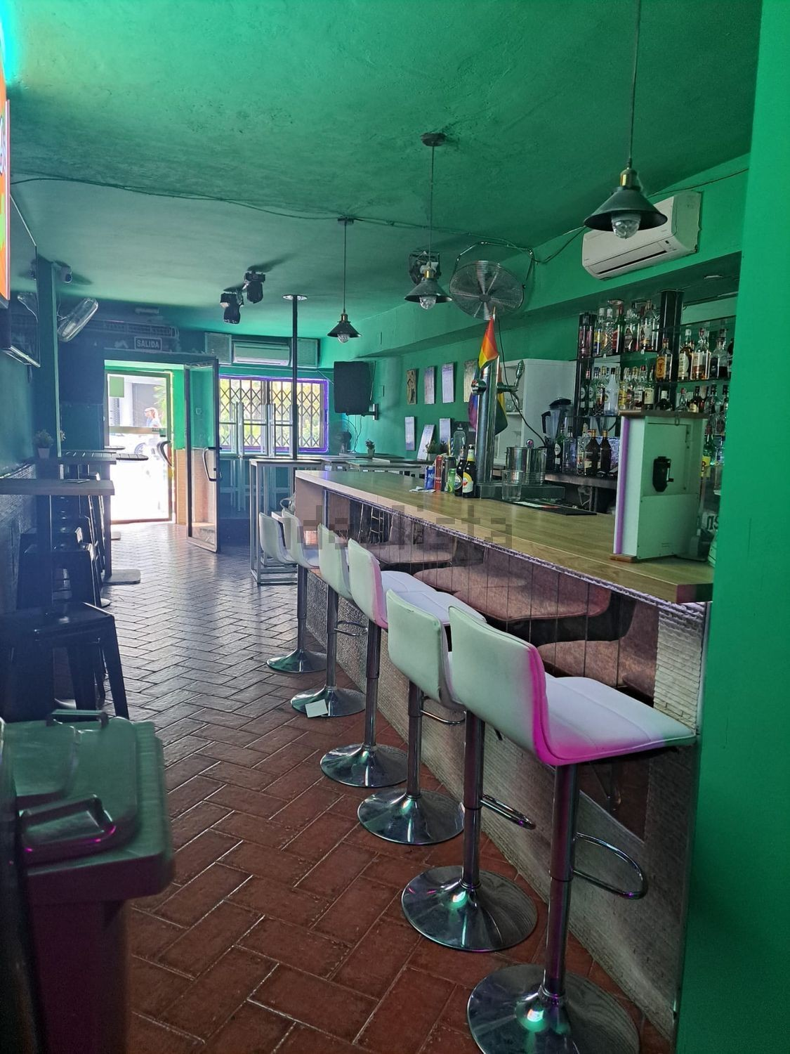Bar de copas, cafetería en traspaso en Manantiales - Estación de Autobuses